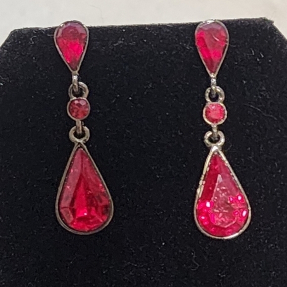Givenchy Red Crystal Teardrop Dangle Earrings Silver Tone - Picture 6 of 6